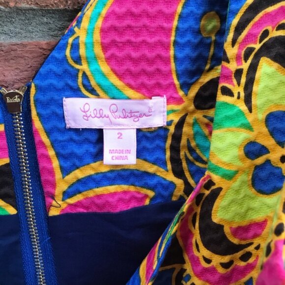 Lilly Pulitzer 100% Cotton Dress Bright Print Sleeveless Zipper Sheath Lined 2 - Picture 5 of 15